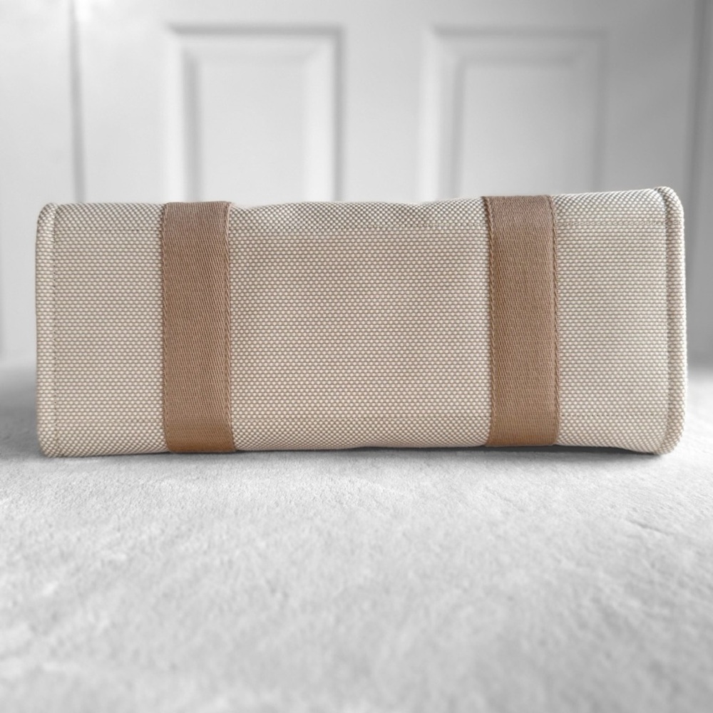 NWT Lululemon Two-Tone Canvas Tote Bag — 10L — Movage Tan/Light Ivory — SOLD OUT - Picture 8 of 14